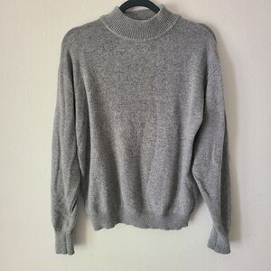 Brandy Melville Heather Gray Crew Neck Sweater
